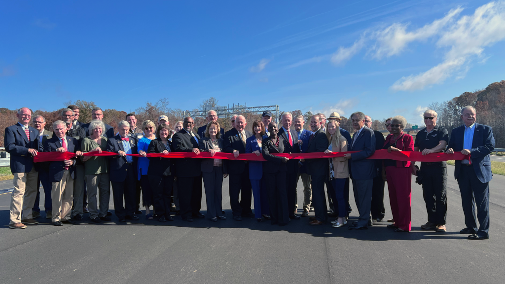 Northern Beltway ribbon cutting